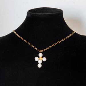 COLLAR ACERO Y CRUZ PERLA