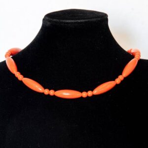 COLLAR CILINDRO Y BOLA CORAL