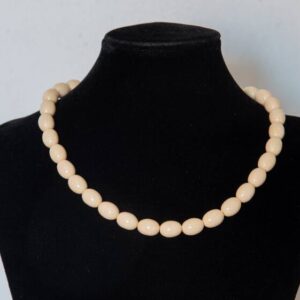 COLLAR HUESO 3