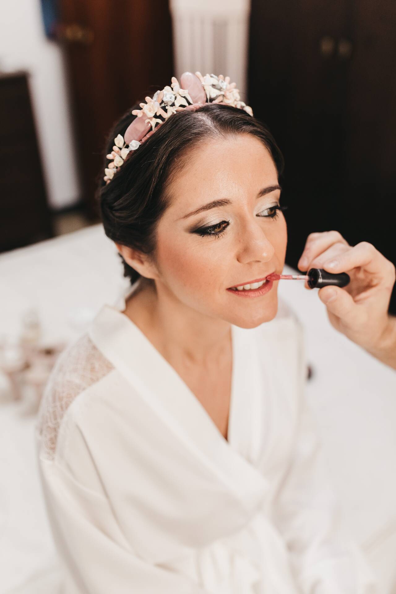 Tocados y tiaras para novia Antonio Mallén - Preparativos